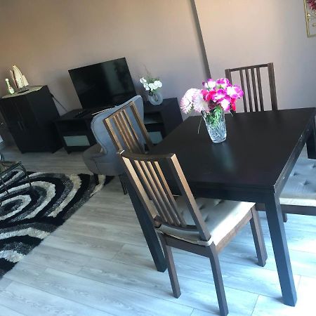Near Disneyland. Your Location To Enjoy Holidays. Lägenhet Bussy-Saint-Georges Exteriör bild