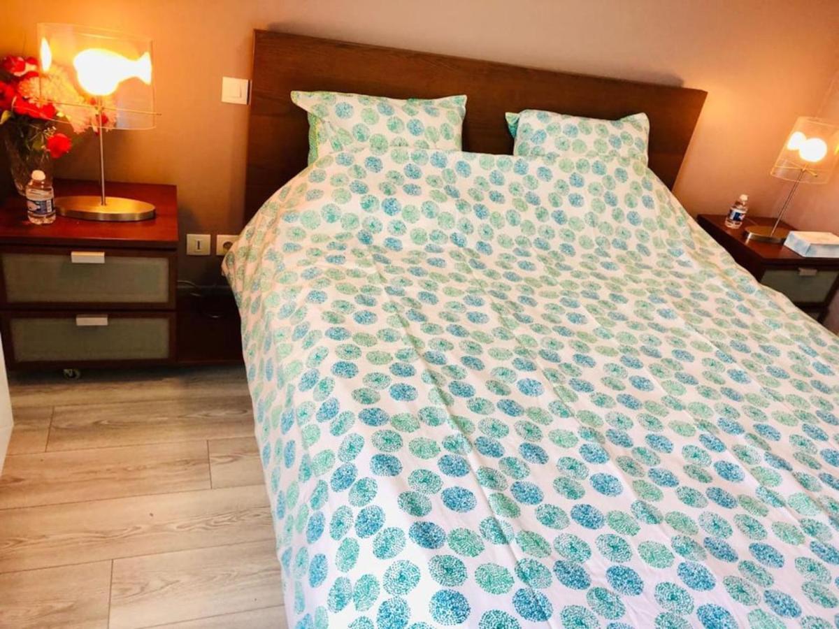 Near Disneyland. Your Location To Enjoy Holidays. Lägenhet Bussy-Saint-Georges Exteriör bild
