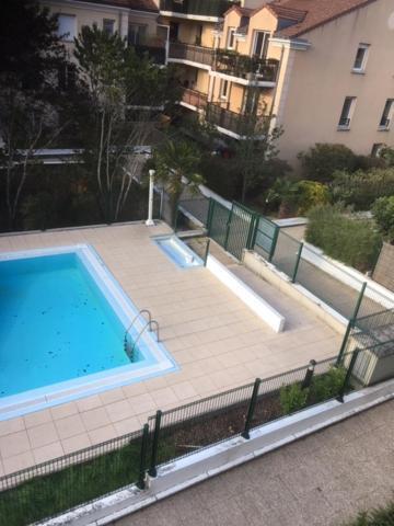 Near Disneyland. Your Location To Enjoy Holidays. Lägenhet Bussy-Saint-Georges Exteriör bild